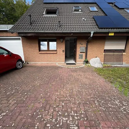Apartment Cozy, Fully Furnished In Mettmann-sued